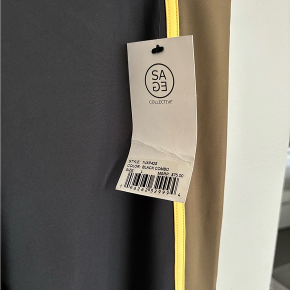 Sage Collective Highline High Rise 7/8 Legging - Picture 5 of 5